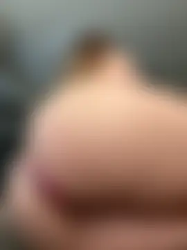 yourlilsecreet's Live Sex Cam Show