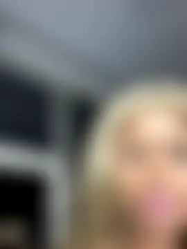 Dutchhbarbie's Live Sex Cam Show