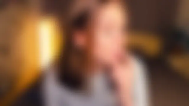 TienKnous' Live Sex Cam Show