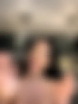 RoseFerrera's Live Sex Cam Show