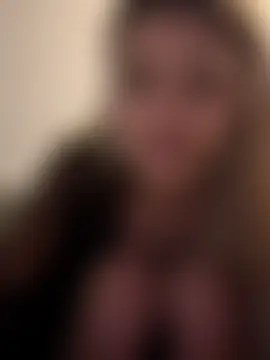 Honeyyyxo's Live Sex Cam Show