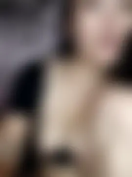 MissMia19's Live Sex Cam Show