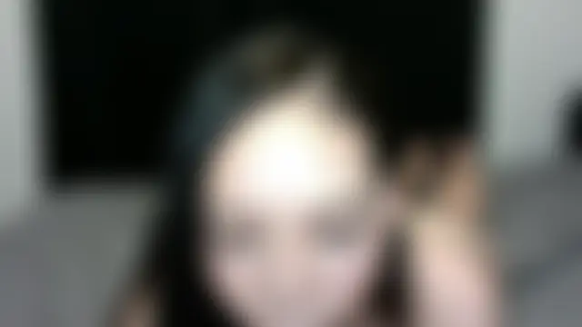 nikkiloveee's Webcam Show