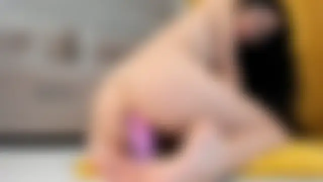 IreneHabibi's Live Sex Cam Show