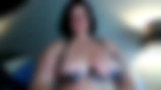 thicknjuicy6996's Live Sex Cam Show