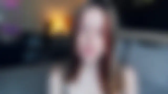 MaliaBourraine's Live Sex Cam Show