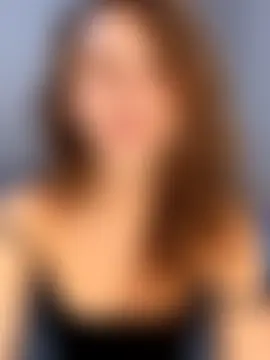QuitieLia's Live Sex Cam Show