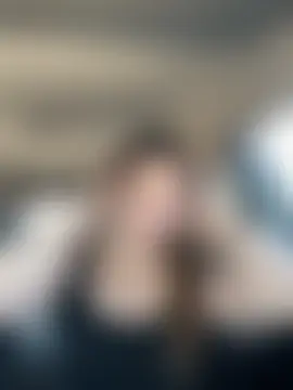 DoriDeluxe66's Live Sex Cam Show