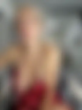 Monna's Live Sex Cam Show