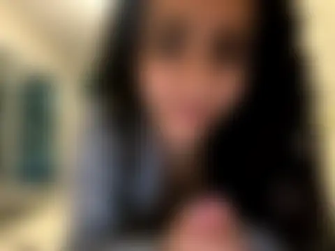 silkygemm's Webcam Show