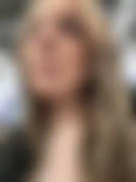 LoraaDoll's Live Sex Cam Show