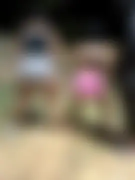 royalgirls_x's Live Sex Cam Show