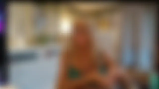 Curvy_DanishGoddess' Live Sex Cam Show