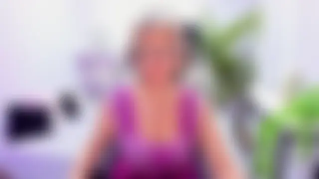 EvelynJoyful's Live Sex Cam Show