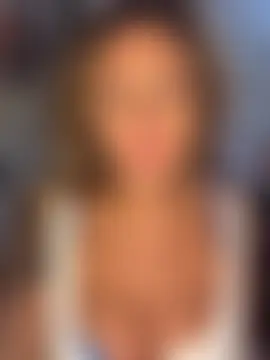 bossyroxy84's Live Sex Cam Show