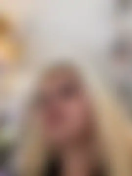 CherryXOX-'s Live Sex Cam Show