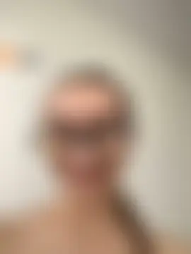 ElizaFi's Live Sex Cam Show