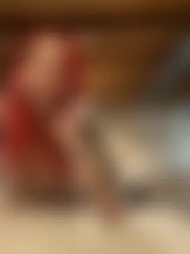 Dollyred's Live Sex Cam Show