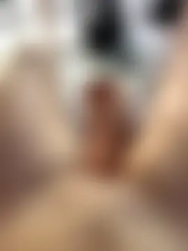 ChiaraLewis' Live Sex Cam Show