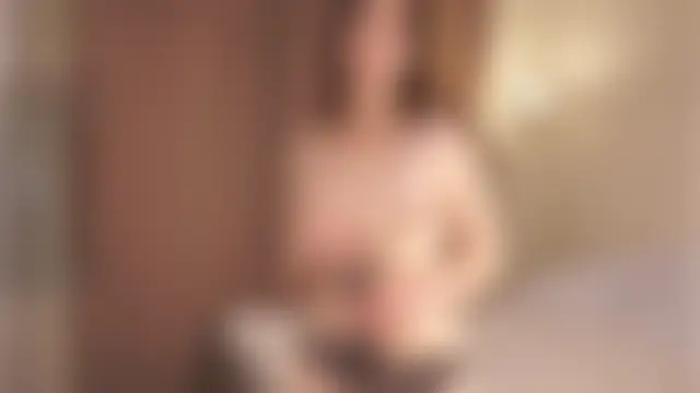 LeonaBelhumeur's Live Sex Cam Show