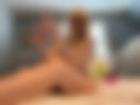 PeachyMeg's Webcam Show