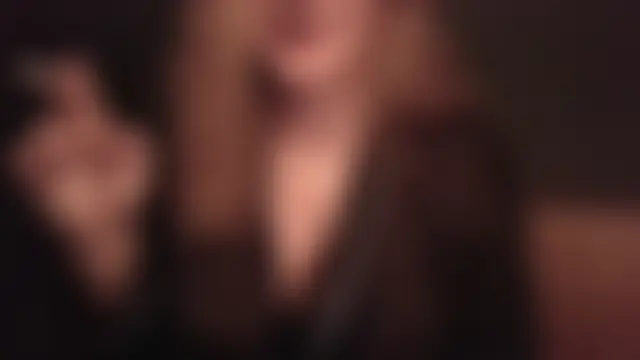 SaltyCurls' Live Sex Cam Show