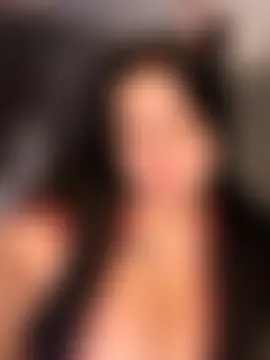 brunetteGirl274's Live Sex Cam Show