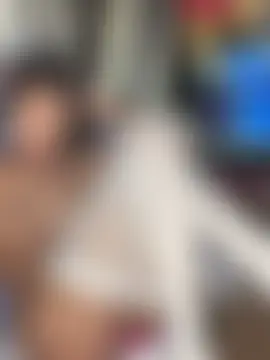 rubywithpearls' Webcam Show