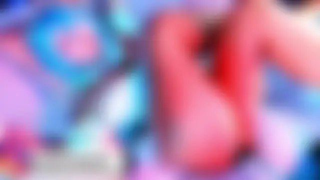 seraphine23's Live Sex Cam Show