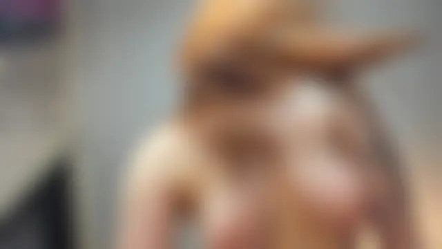 HeatherNextDoor's Live Sex Cam Show