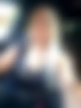 Bustyblondebabe32's Live Sex Cam Show