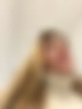 ValenciaShock's Live Sex Cam Show