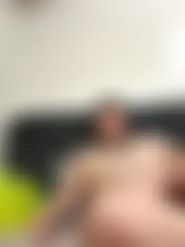 Charming_Chaos' Live Sex Cam Show