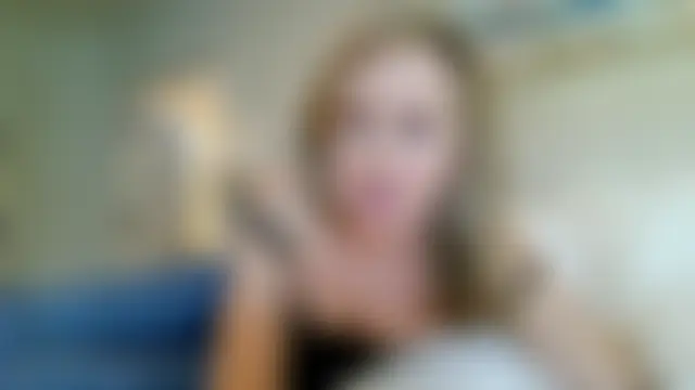 Lisaisluscious' Live Sex Cam Show