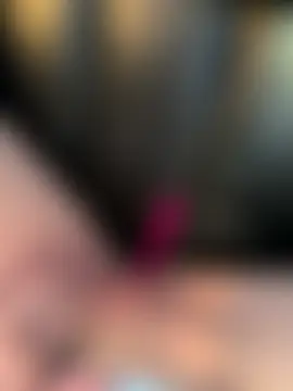 ladeabendata's Live Sex Cam Show