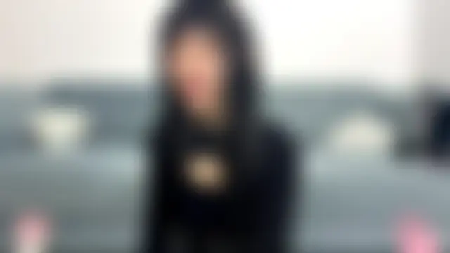 YunaBlossomy's Live Sex Cam Show