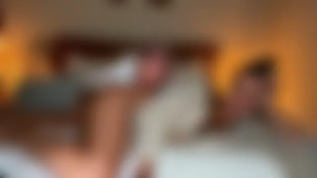 overlyhotfamily's Live Sex Cam Show