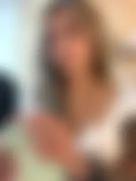 _Abril-Office1's Webcam Show