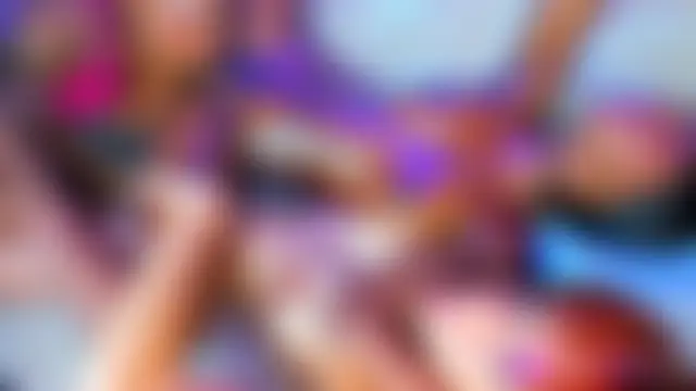 madams_worker's Webcam Show