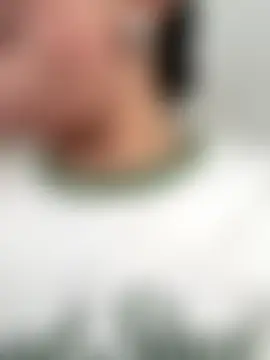 sukhakunis1: διαδικτυακό σόου στην κάμερα