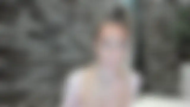 StarryHanna: διαδικτυακό σόου στην κάμερα