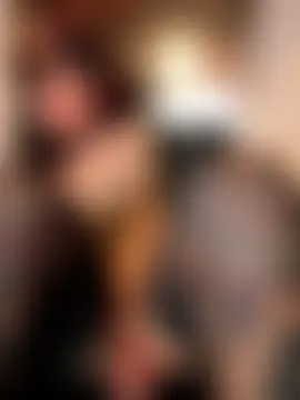 Dancing_wmyselF_'s Live Sex Cam Show