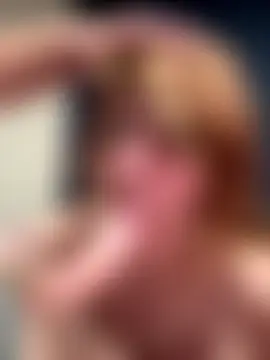 CelestialRuby's Webcam Show