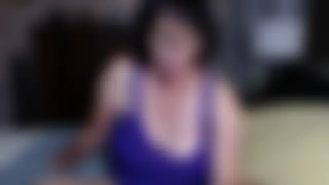 BigbustedBrenda's Live Sex Cam Show