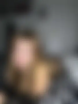 MissAroraaaxo's Live Sex Cam Show