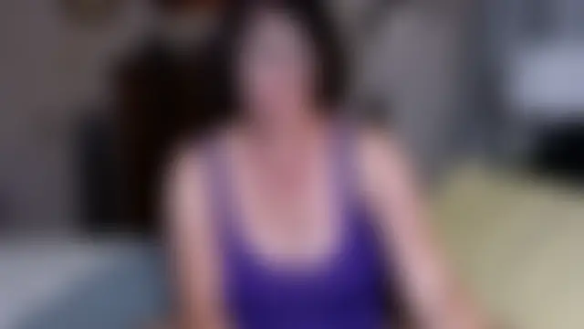 BigbustedBrenda's Live Sex Cam Show