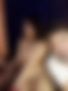 Sexy_DarloSiya's Live Sex Cam Show