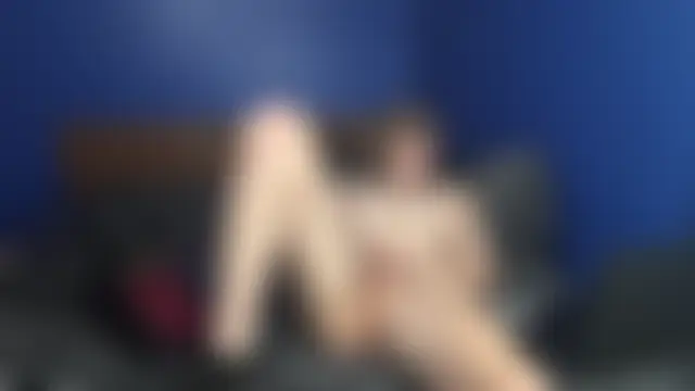 TsZoey13's Webcam Show