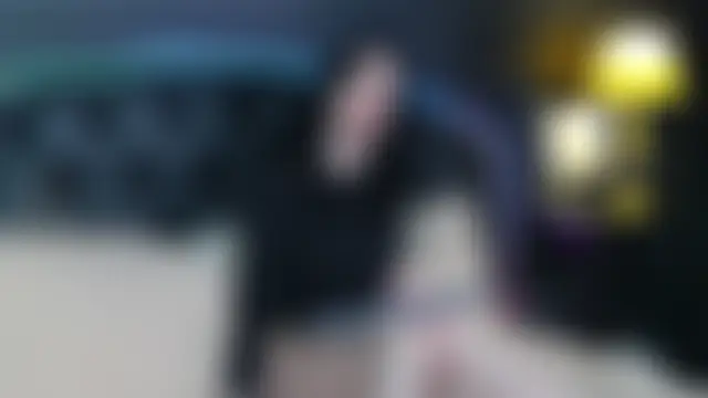 SylviaHunter's Live Sex Cam Show