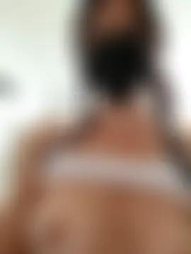 Dayana2022's Live Sex Cam Show